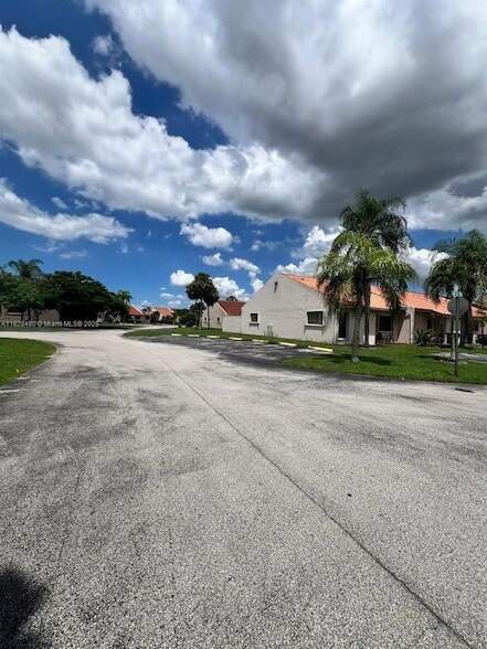 Building Photo - 14711 SW 61st Terrace