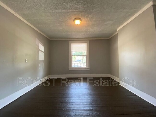 Building Photo - 612/614 Cedar St