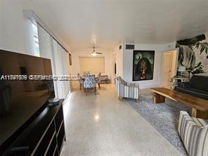 Building Photo - 4512 Sea Grape Dr