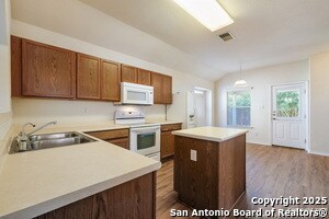 Building Photo - 10227 Roseangel Ln