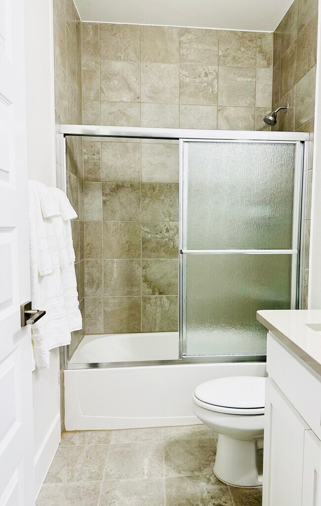 Building Photo - 512 Secretariat Dr