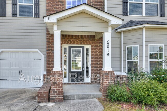 Building Photo - 5014 Vine Ln