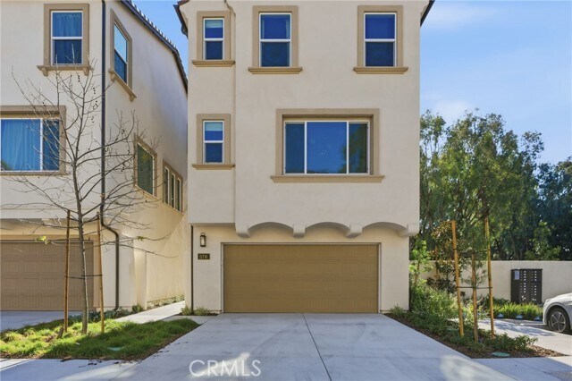 Building Photo - 11716 Rose Dr