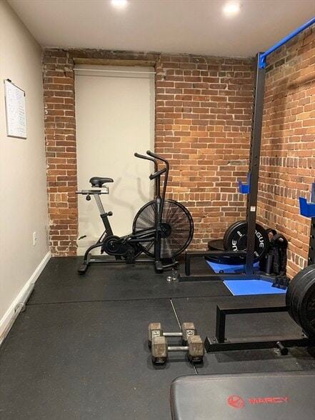 Building Photo - 3 Worcester Sq