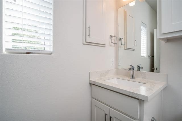 Building Photo - 4032 Herschel Ave
