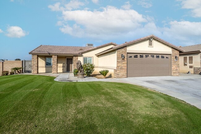 Building Photo - 6212 Ajooni Ct