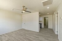 Building Photo - Centrally located - Remodeled Home