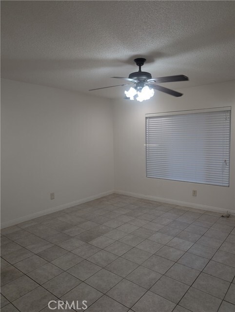 Building Photo - 8012 Duesler St