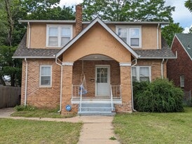 Building Photo - 1417 Fairmount St
