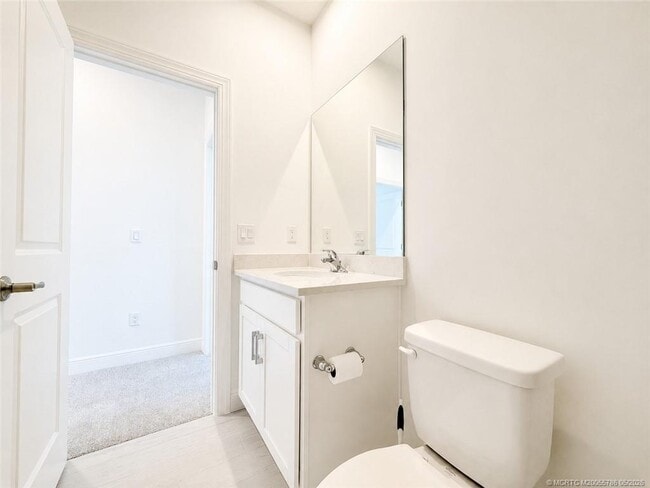 Building Photo - 3583 NW Solange Ct