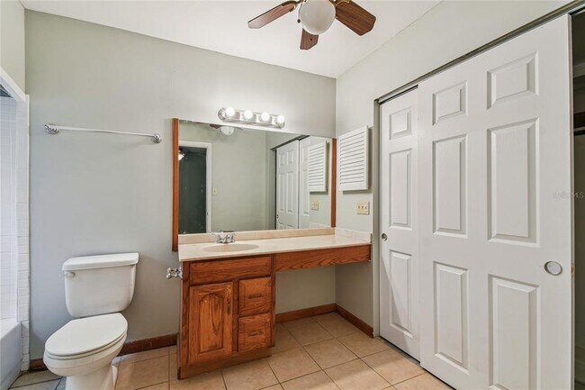 Building Photo - 751 Southwest Boulevard N