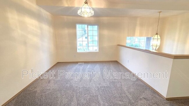 Building Photo - 2122 Tidepool Pl E