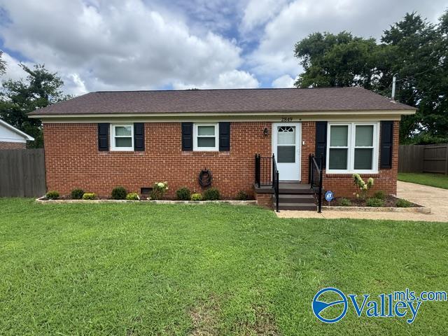 Building Photo - 2849 Greenside Dr NW