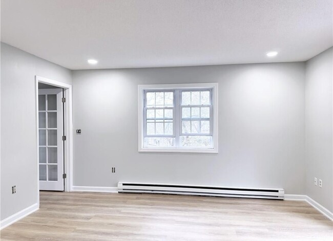 Building Photo - 203 Capewell Ave