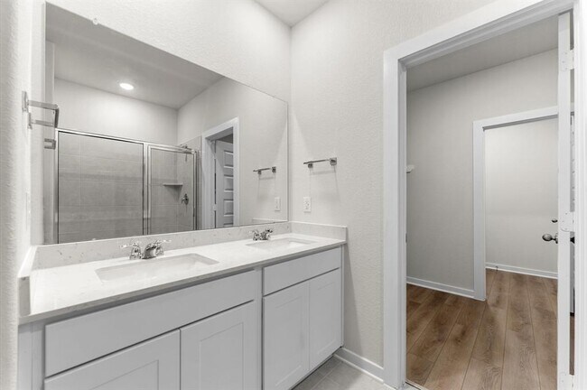 Building Photo - 8627 Blueberry Ash St