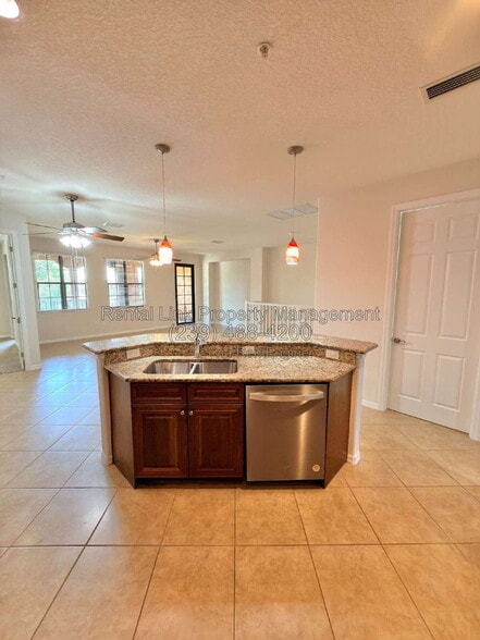Building Photo - 11768 Paseo Grande Blvd