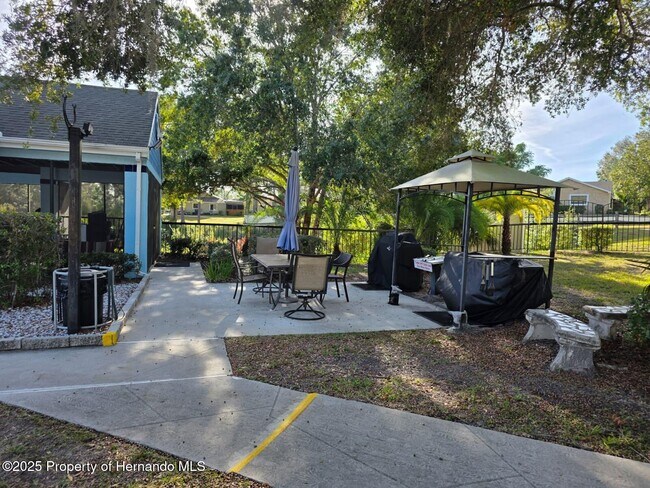 Building Photo - 9478 Nakoma Way