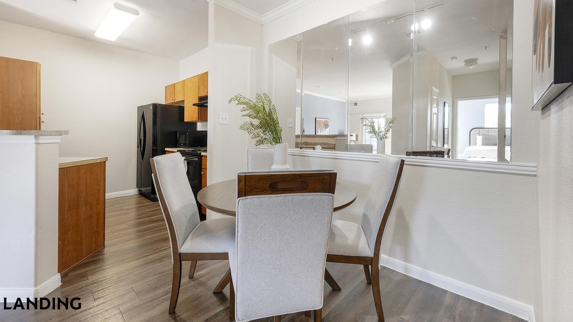 Building Photo - 1215 W Slaughter Ln