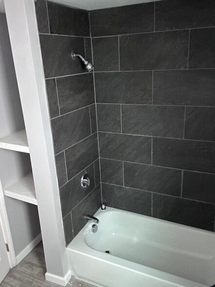 Building Photo - 48 Hastings St