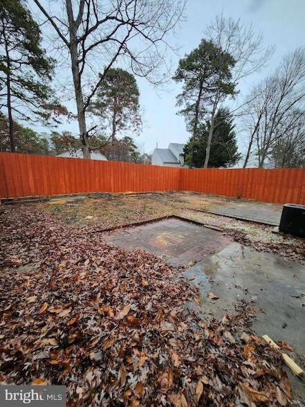 Building Photo - 91 Grant Ln