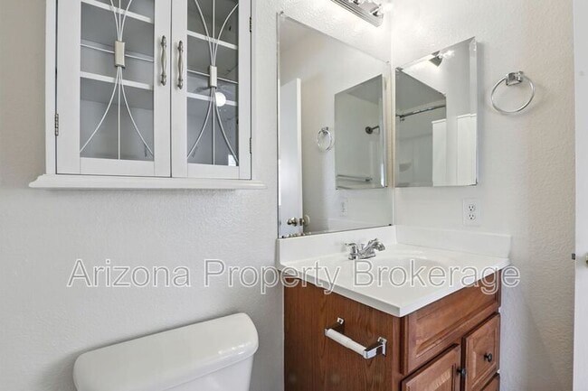 Building Photo - 11450 E Contessa St