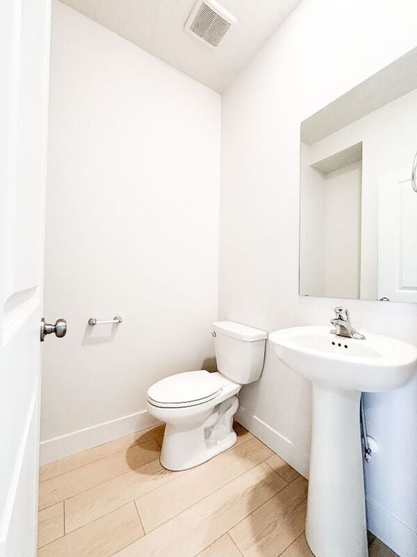 Building Photo - 414 W Snowberry Dr