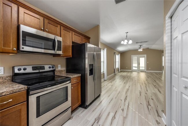 Building Photo - 470 SW 251st St