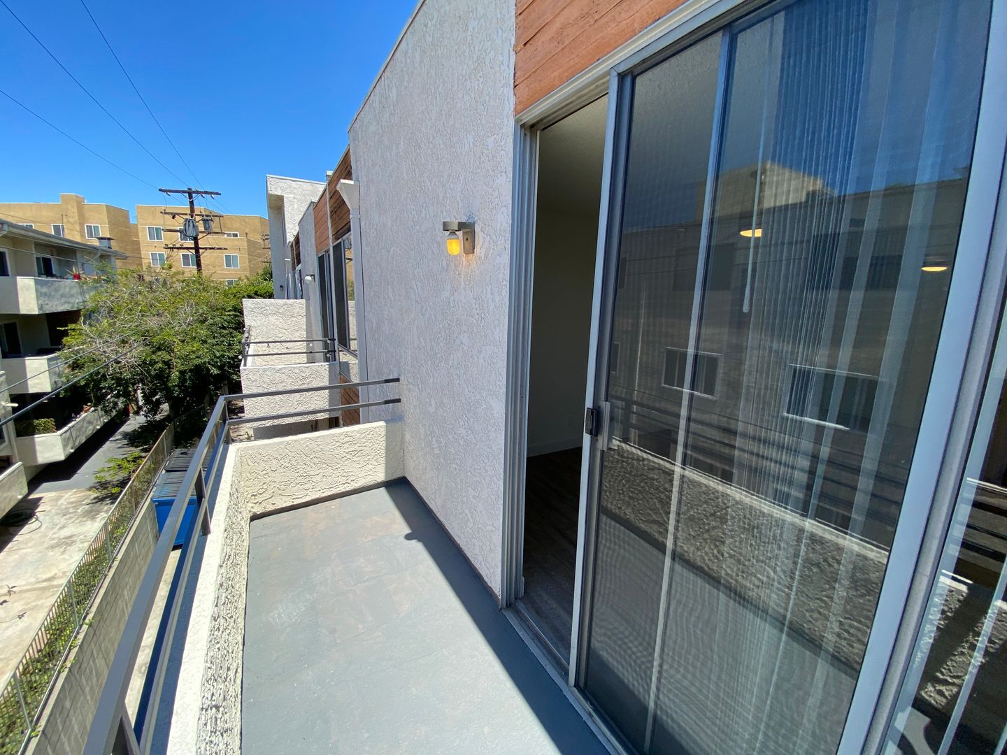 Building Photo - 3715 S Canfield Ave