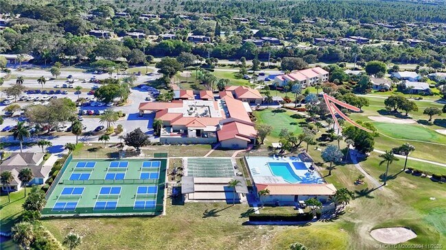 Building Photo - 5111 SE Miles Grant Rd