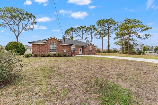Building Photo - 15738 Northside Dr E