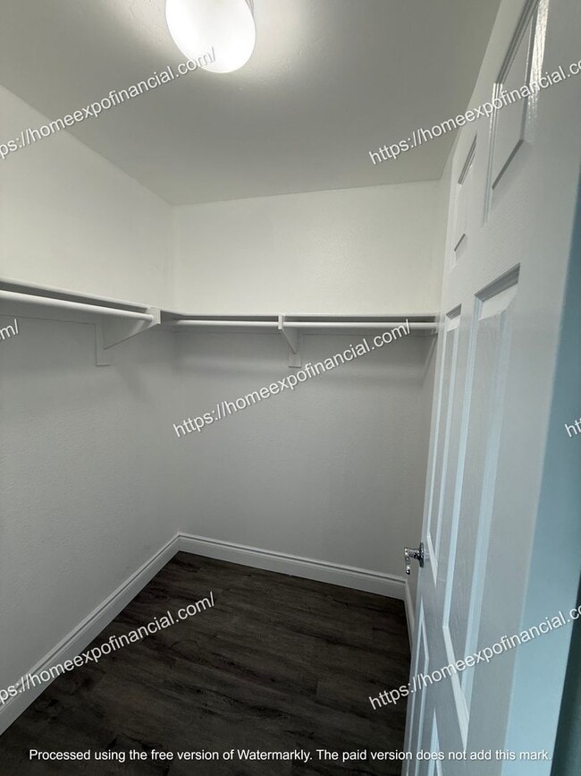 Building Photo - Nice Home For Rent