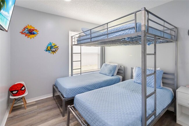 Building Photo - 7803 Laurel Oak Ln