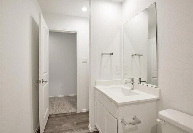 Building Photo - 1055 Llano Trl
