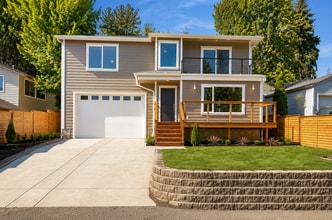 Building Photo - Spacious 5-Bedroom Home for Rent in the Maple Leaf Community