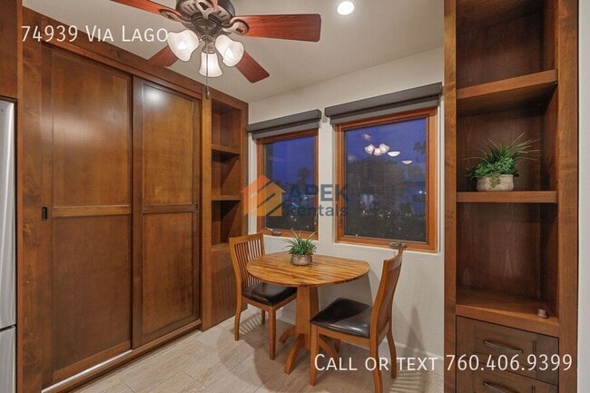 Building Photo - 74939 Vía Lago