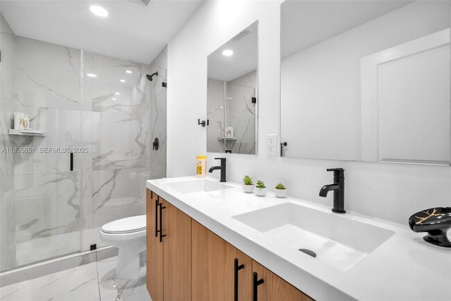 Building Photo - 1337 NW 3rd St