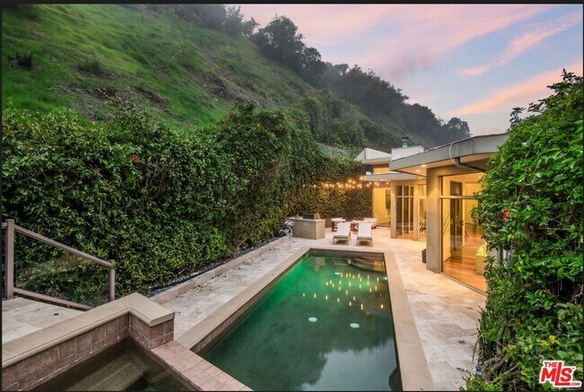 Building Photo - 3685 Mandeville Canyon Rd