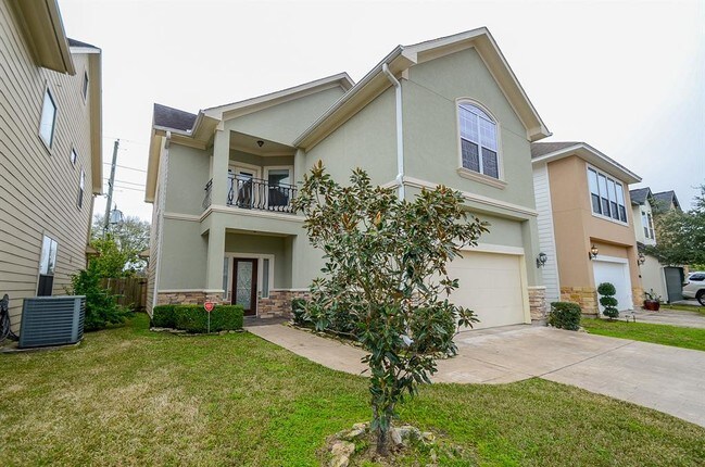 Building Photo - 1493 Silverado Dr