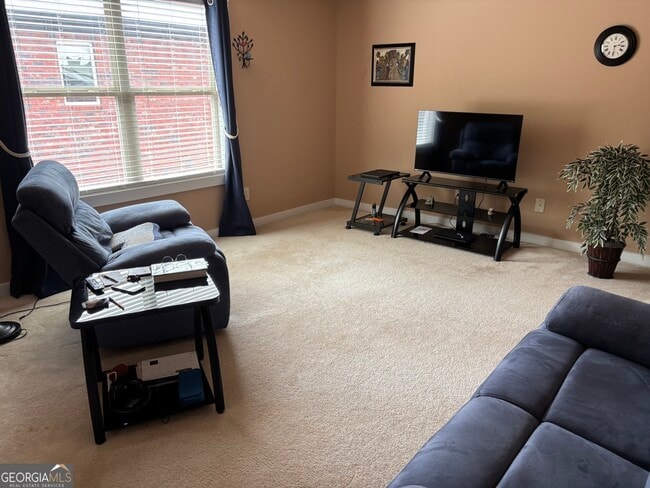 Building Photo - 137 Putters Dr