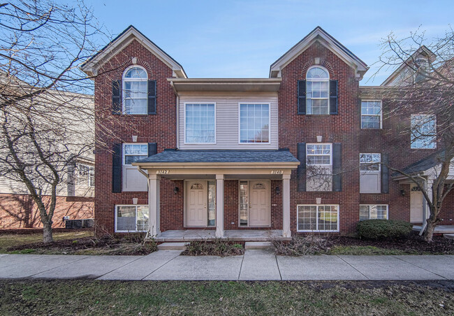 Building Photo - 3140 Promenade Cir