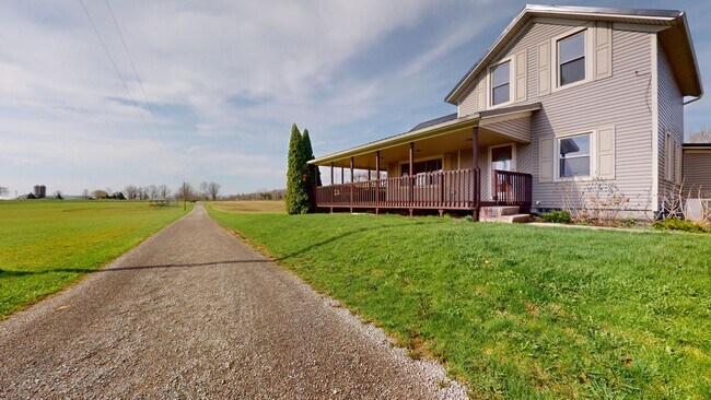 Building Photo - ALL UTILITES PAID COUNTY HOME IN PLYMOUTH-SHILOH SCHOOLS