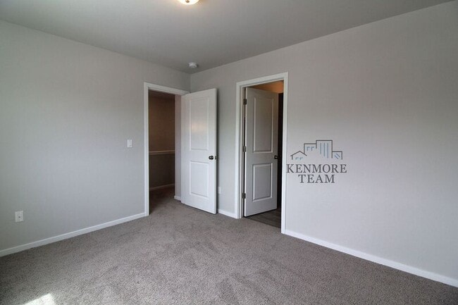 Building Photo - 5501 Remington Dr