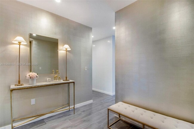 Building Photo - 1000 Brickell Plaza