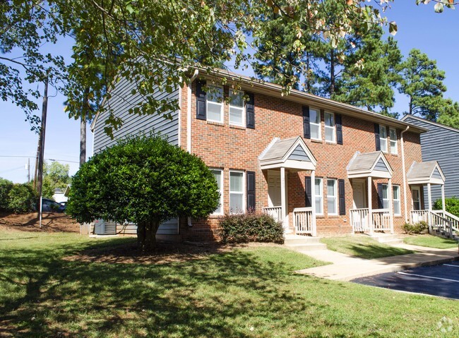 Primary Photo - Forest Edge Townhomes