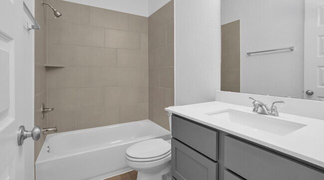 Building Photo - 211 Sierra Strm Ln