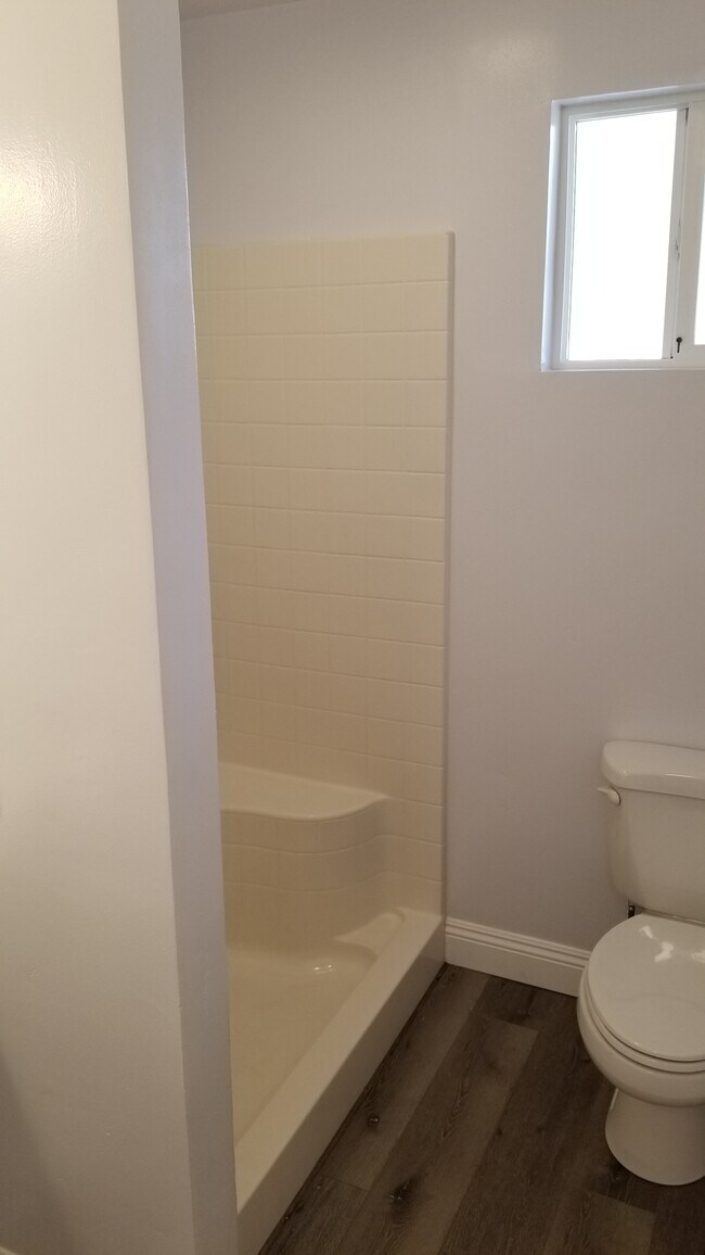 Building Photo - 1259 Taylor Ln