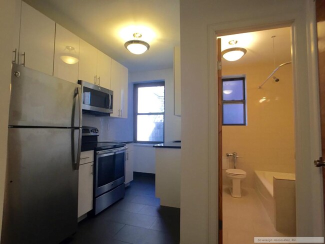 Floorplan - 700 Fort Washington Avenue