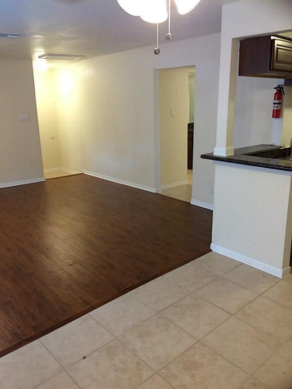 Building Photo - 1275 Witte Rd