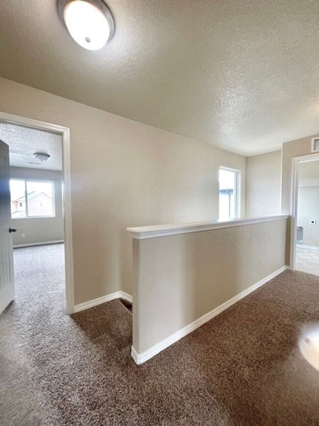 Building Photo - Stetson Hills Home with 3 Bedrooms and 2.5 Baths Available in May