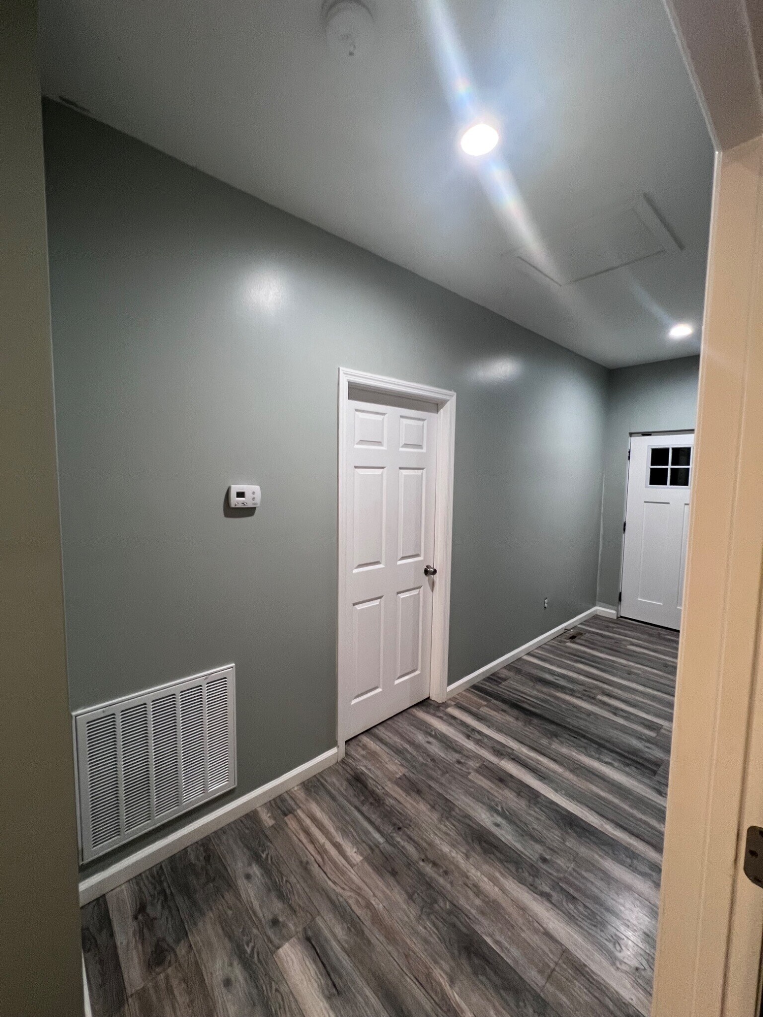 Building Photo - 6016 Kingfish Dr